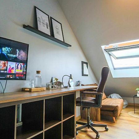 Maisonnette En Duplex Avec Terrasse Breux-Jouy Exteriér fotografie